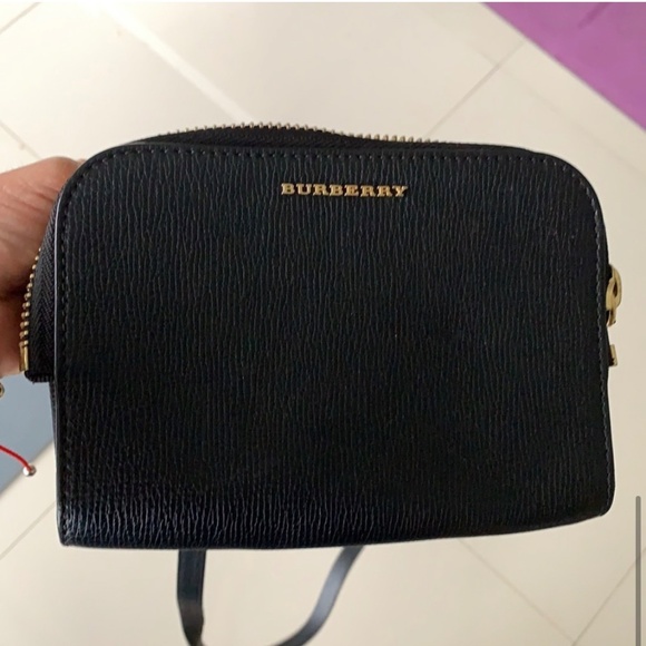 BURBERRY cross-body / belt bag. - Picture 4 of 12